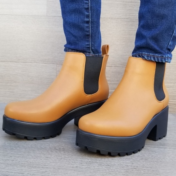 90s Grunge Chunky Heel lug Platforn booties-V - Picture 3 of 6